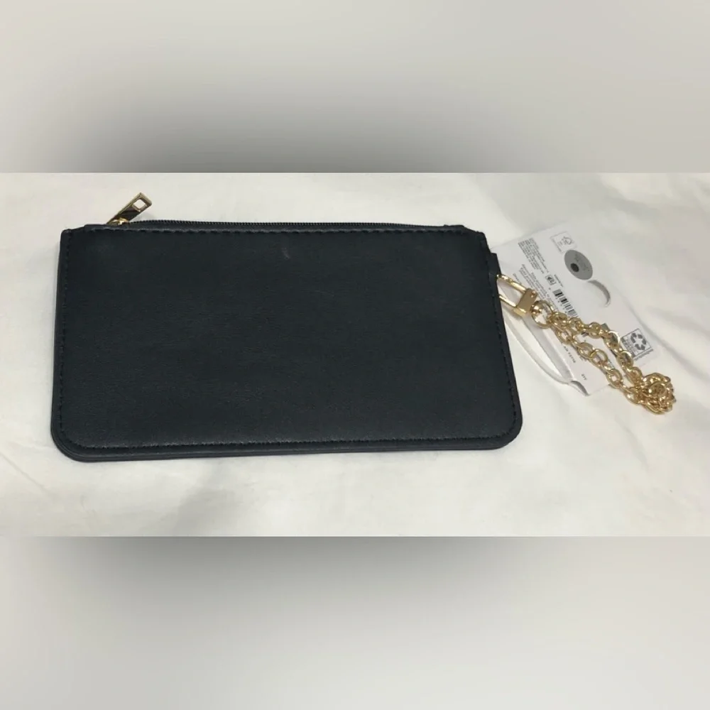 Women’s initial L gold wrist chain purse wallet black. 7”LX4W